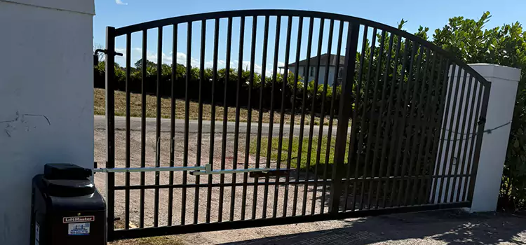 Driveway Fence Repair Stamford